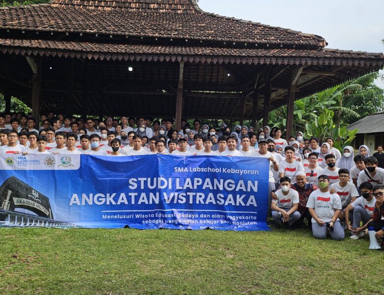 Studi Lapangan Vistrasaka: Kunjungan ke Akmil dan TPS Brama Muda