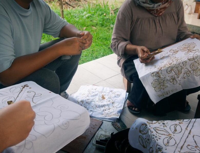 Sehelai Kain, Sejuta Cerita dari Giriloyo