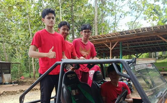 Seru dan Menantang! Siswa Vistrasaka Rasakan Sensasi Offroad di Gua Pindul