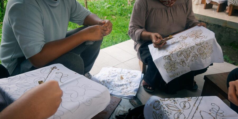 Sehelai Kain, Sejuta Cerita dari Giriloyo